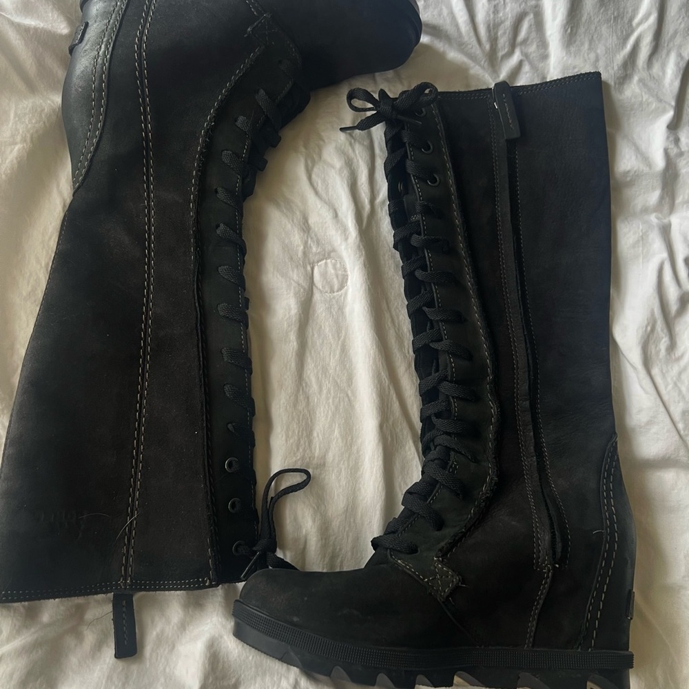 Sorel Joan of Arc Black Lace-Up Wedge suede leather Women's Boots 6 6.5